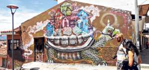Varias de las pinturas, hechas por grafiteros, han sido levantadas en paredes de viviendas o en muros de construcciones en la ciudad de Cuenca. Foto: Dario Valverde / Para El Tel&eacute;grafo