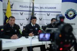 Agentes de Polic&iacute;a Judicial y de la Dinased explicaron c&oacute;mo se captur&oacute; al presunto asesino de una mujer. Foto: &Aacute;lvaro P&eacute;rez / EL TEL&Eacute;GRAFO