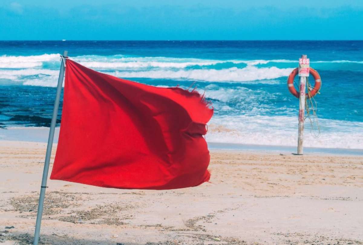 El Inocar alertó sobre la llegada de un oleaje desde el suroeste del Pacífico que provocará mar agitado en las costas de cuatro provincias entre el 31 de octubre y el 1 de noviembre.