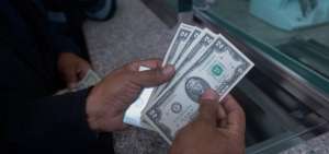 Desde el inicio de la dolarizaci&oacute;n, en 2000, es la primera vez que el Banco Central del Ecuador (BCE) trae una remesa de billetes de dos d&oacute;lares.