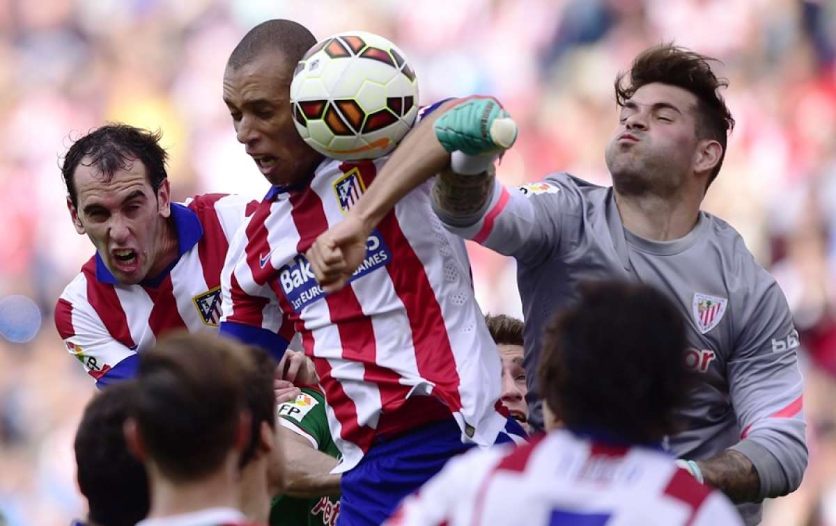 Con el punto de este empate, el Atl&eacute;tico tiene una ventaja provisional de 7 puntos sobre Valencia. Foto: Agencia AFP