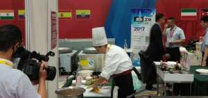 Camar&oacute;n ecuatoriano cautiv&oacute; el paladar de chefs en Beijing