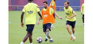 El Inter de Mil&aacute;n cierra la puerta a Messi