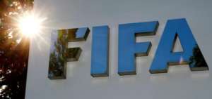 La FIFA continuar&aacute; evaluando la situaci&oacute;n con respecto al coronavirus y decidir&aacute; si conviene introducir otras modificaciones en el calendario de los clasificatorios sudamericanos.