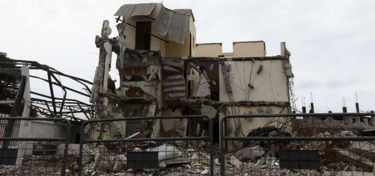 Miduvi presenta plan de bonos para reconstruir casas afectadas por el terremoto