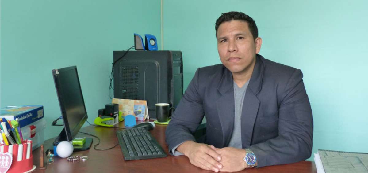 Juan Carlos Gallardo. Docente