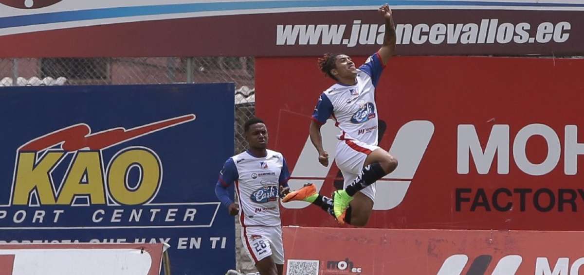 Clan Juvenil brinca al sexto lugar tras vencer a Fuerza Amarilla