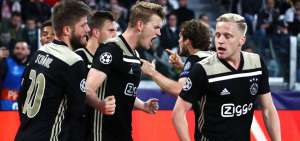 Ajax hace historia y accede a semis 22 a&ntilde;os despu&eacute;s