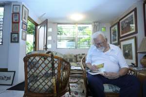 La carta que Miguel Donoso Pareja envi&oacute; a su homenaje