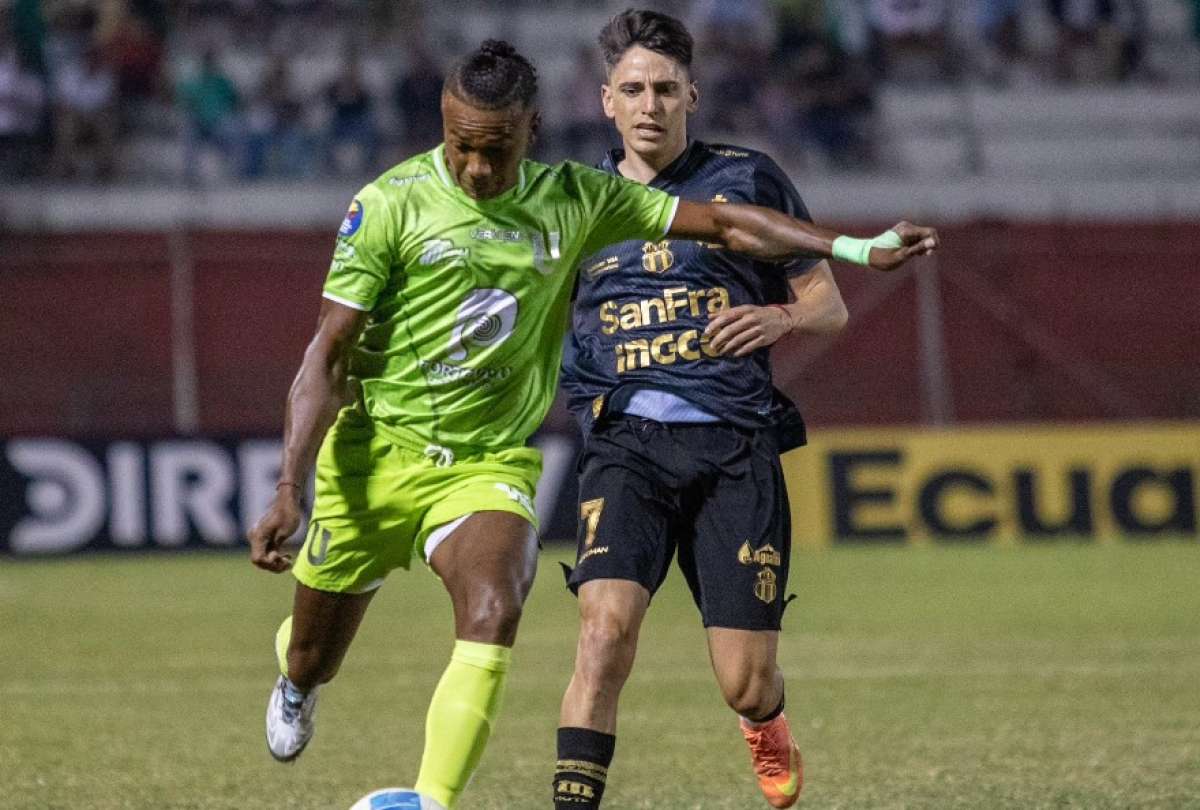 Liga de Portoviejo hizo historia en el Reales Tamarindos y sigue en la Copa Ecuador