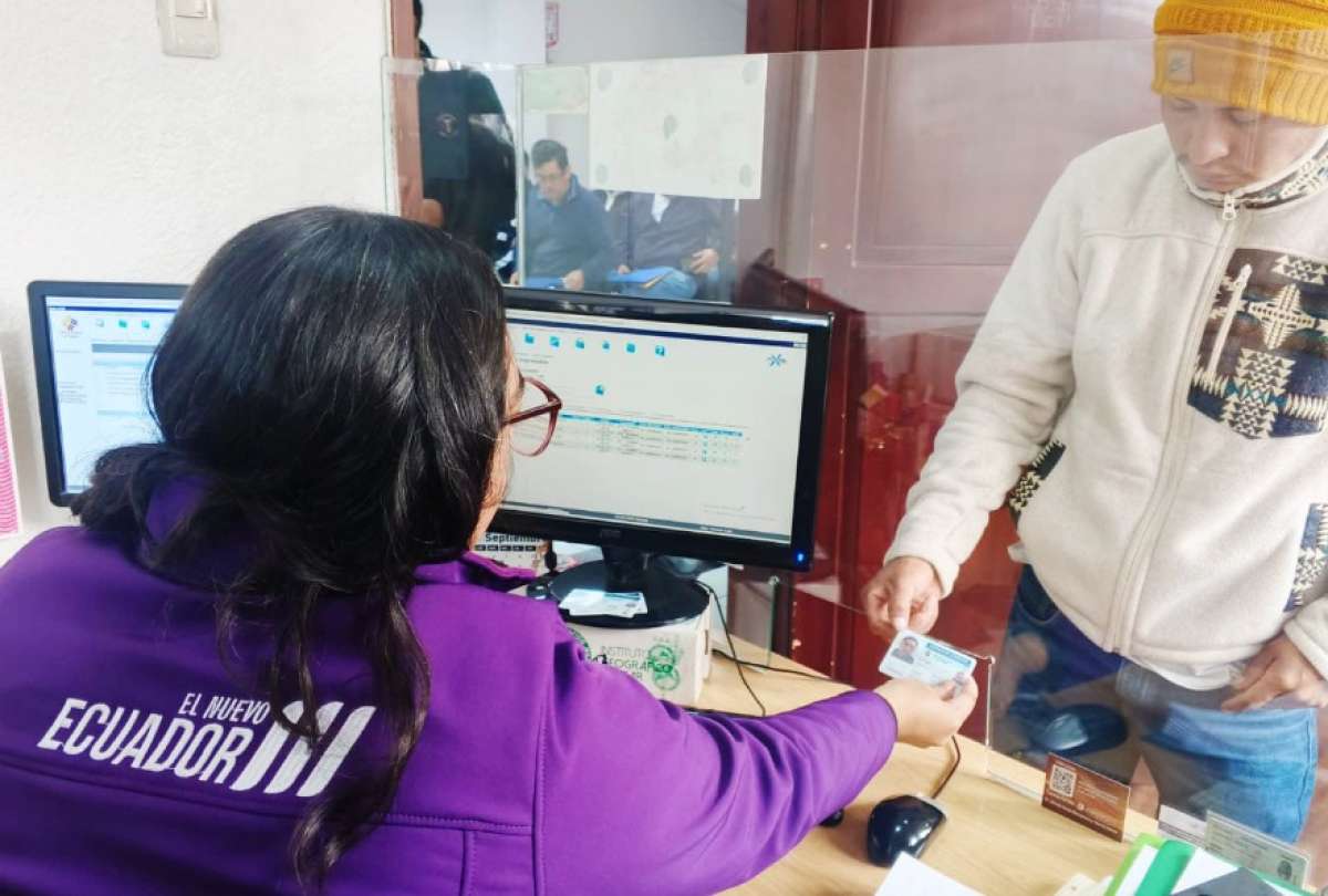 Revise el nuevo procedimiento para obtener la licencia de conducir.