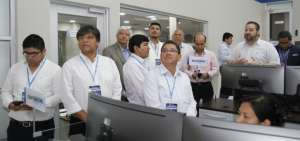 Alcaldes peruanos conocen la experiencia de Guayaquil en el reordenamiento del tr&aacute;nsito