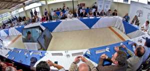 El presidente Moreno se reuni&oacute; con los productores l&aacute;cteos de Tungurahua y provincias vecinas, en el Centro de Mercadeo Agropecuario de Ambato.