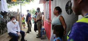 M&aacute;s de 50 mil familias se benefician con kits alimenticios de brigadas Guayas Vive