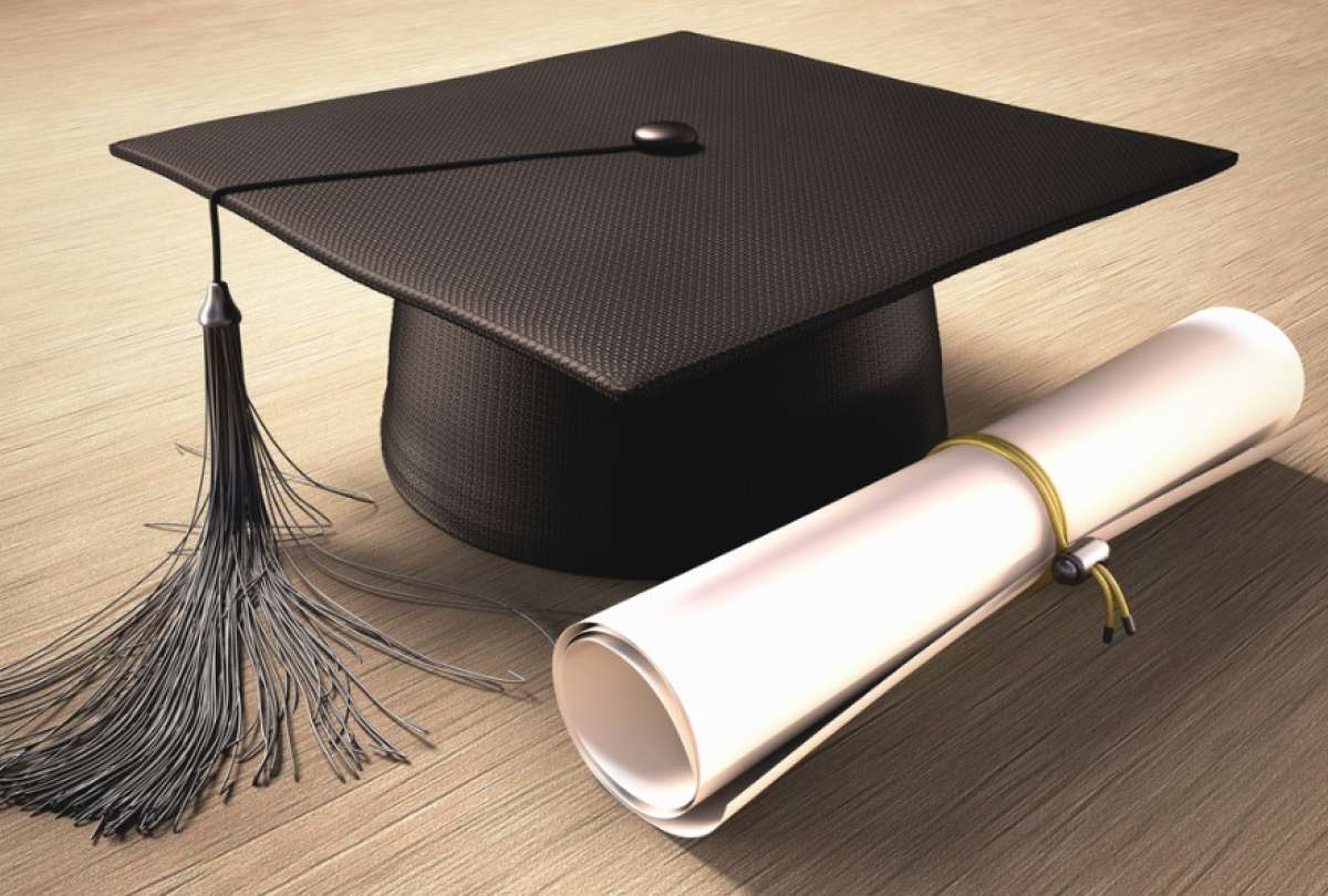 Ecuador anula m&aacute;s de 2 700 t&iacute;tulos de universidad nicarag&uuml;ense clausurada