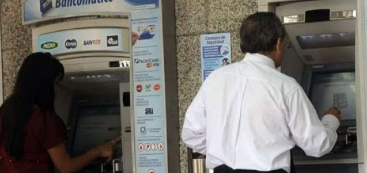 Costo de retiro de dinero en cajeros autom&aacute;ticos no se ha modificado