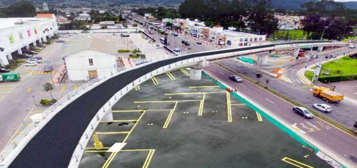 El Gobierno de Pichincha entreg&oacute; la semana pasada el intercambiador Zamora-Espe (foto) y el asfaltado de la v&iacute;a Conocoto-Amagua&ntilde;a.