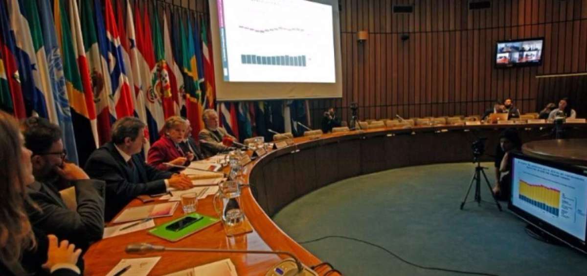 La Comisi&oacute;n Econ&oacute;mica para Am&eacute;rica Latina y el Caribe present&oacute; el informe. 