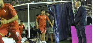 Gaibor fue titular en derrota de Independiente