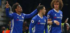 El Chelsea sigue imparable, Manchester United remonta