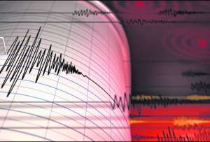 Autoridades monitorean la zona del sismo en Perú. 