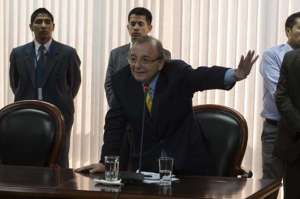 &Aacute;lvaro Noboa, l&iacute;der del Prian, impugn&oacute; ante el CNE ayer la p&eacute;rdida de personer&iacute;a de su partido pol&iacute;tico. Foto: Marco Salgado.