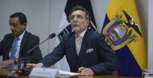 El contralor, Pablo Celi, decidi&oacute; suspender el tr&aacute;mite de los procedimientos debido a la emergencia nacional a causa del coronavirus.