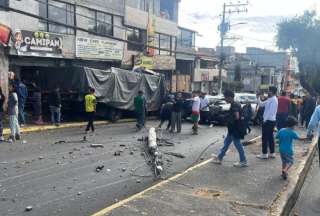 Accidente en Quito involucra nueve vehículos y deja una persona fallecida y varias heridas