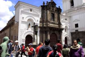 Quito se ubica a 2,850 m de altura. 