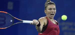 Sharapova, Halep y Kerber superan la primera ronda del Abierto de China