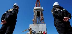 Petr&oacute;leo WTI cierra casi estable en $ 40,62 el precio del barril