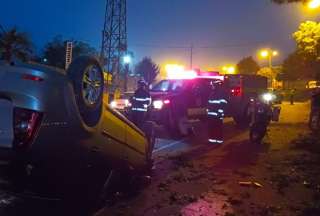 Bomberos brindaron asistencia tras un siniestro de tránsito en Carcelén