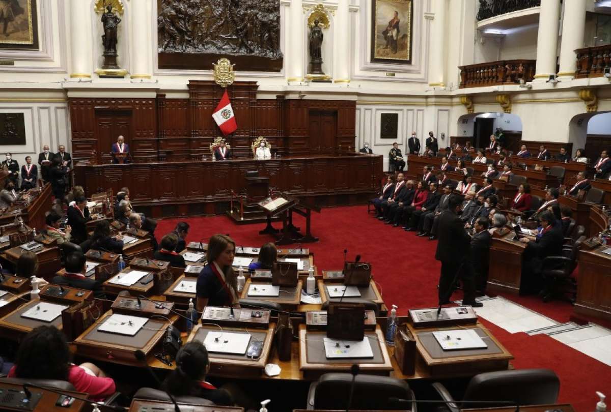 Con 73 votos a favor, el Congreso de Perú declaró al Cartel de los Soles como organización terrorista.