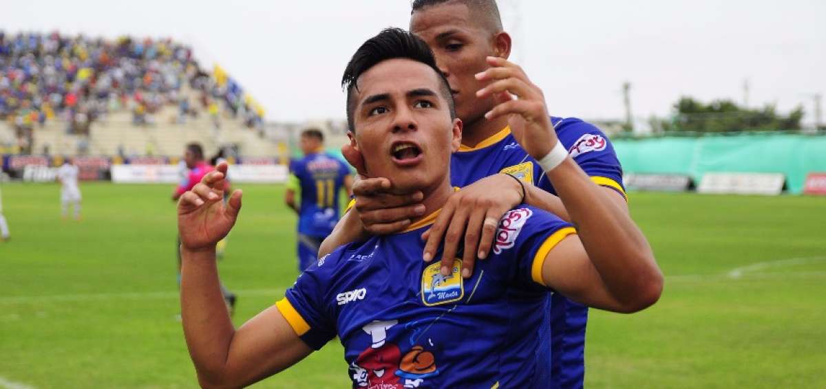 Delf&iacute;n mantiene el paso y derrota a Universidad Cat&oacute;lica