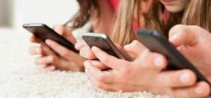 Menores de 15 a&ntilde;os representan el 11% del uso del tel&eacute;fono celular