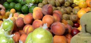 Las frutas son las m&aacute;s afectadas. Capul&iacute;es, claudias y duraznos fueron muy golpeados por las fuertes granizadas y lluvias en las dos provincias australes.