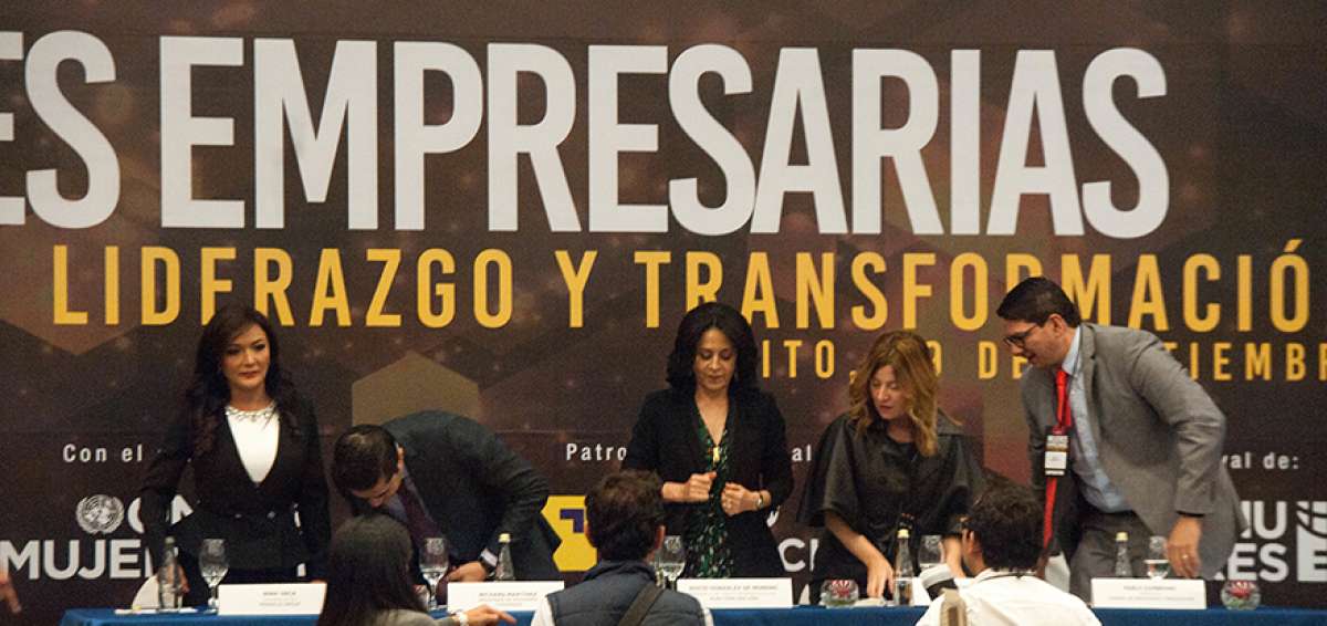 El Foro Mujeres Empresarias-Liderazgo y Transformaci&oacute;n se realiz&oacute; en Quito. En la inauguraci&oacute;n del encuentro particip&oacute; Roc&iacute;o de Moreno.  
