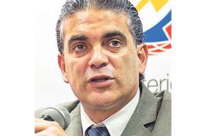 Ecuador y UE sellan revisi&oacute;n jur&iacute;dica del acuerdo comercial