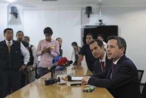 Claro es la tercera compa&ntilde;&iacute;a celular que llega a un acuerdo con el BCE. Foto: John Guevara/ El Tel&eacute;grafo. 