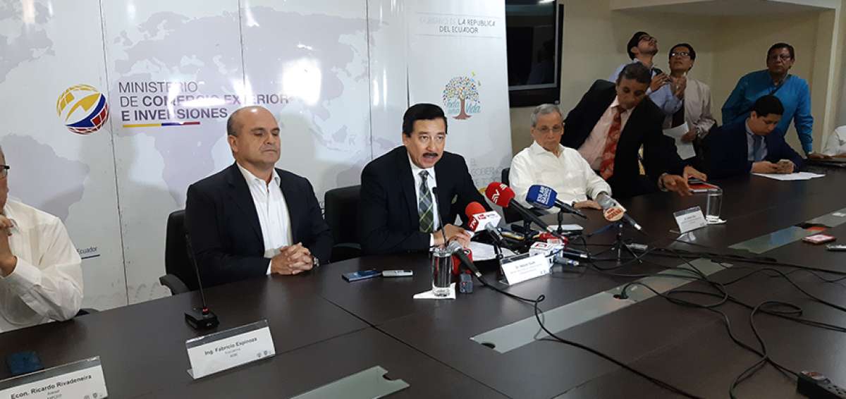 De enero a junio, las exportaciones de banano registraron $ 1.706 millones, dijo el ministro encargado de Comercio Exterior, Nelson Guim.