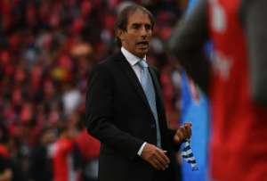 Almada reveló que tiene una cláusula en su contrato por si lo llama la FEF