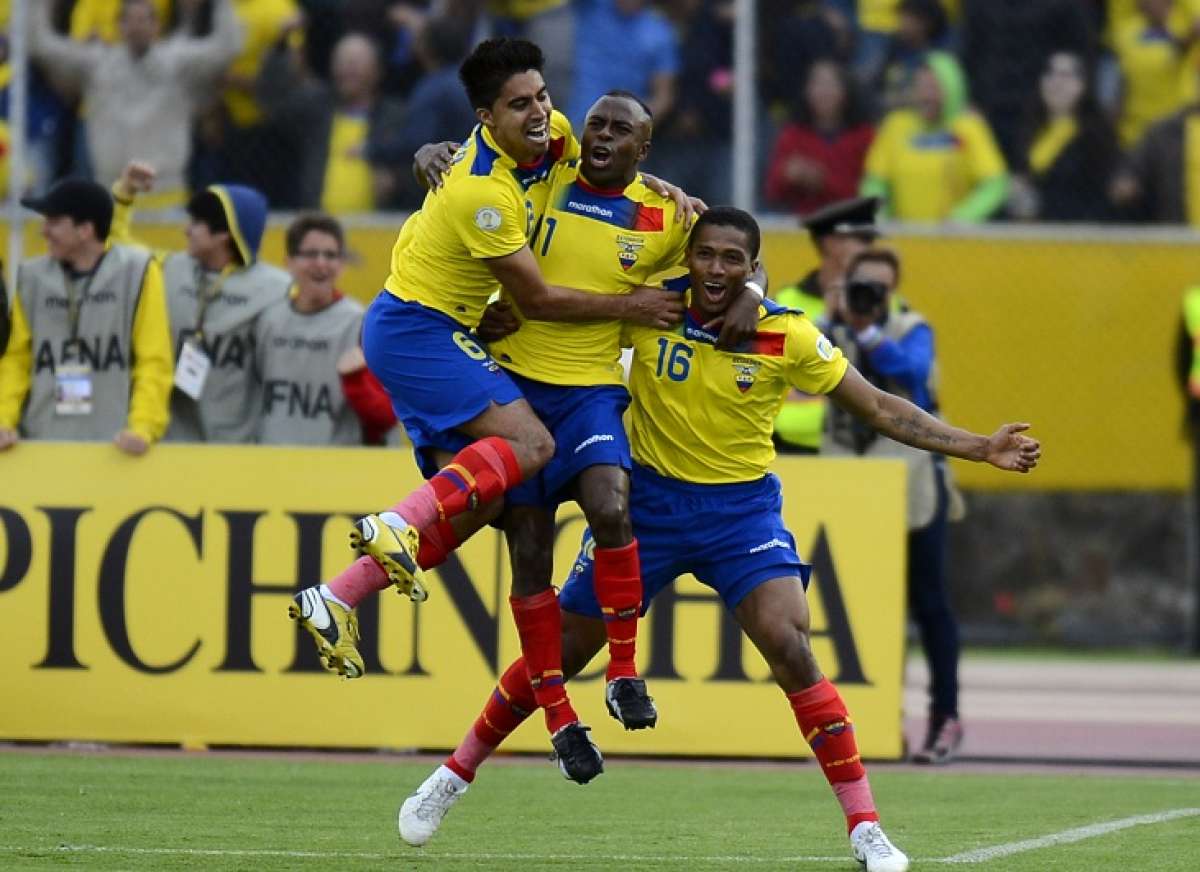 Valencia dedicar&aacute; Mundial a Ben&iacute;tez y piensa en triunfo frente a Francia