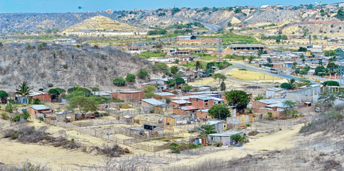 Una de las primeras obras que se har&aacute; con el pr&eacute;stamo ser&aacute; arreglar las calles del barrio 15 de Septiembre. Foto: Rodolfo P&aacute;rraga