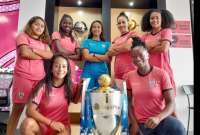 Dragonas IDV es el primer equipo en hacer contratos profesionales con todas las jugadoras