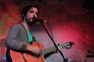 Franny Glass, La M&aacute;quina Camale&oacute;n y Dome Palma cantan hoy en Diva Nicotina