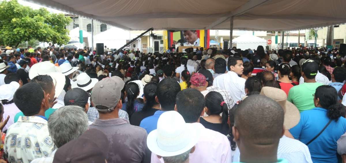 En el cant&oacute;n Palenque, de la provincia de Los R&iacute;os, el Jefe de Estado realiz&oacute; el enlace ciudadano 518. Puede ser la &uacute;ltima vez que el Mandatario presida un informe desde esa ciudad, ya que entregar&aacute; sus funciones el 24 de mayo.