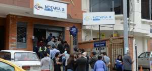 En Cuenca las notar&iacute;as se llenaron de servidores p&uacute;blicos que solicitaban hacer la declaraci&oacute;n juramentada de bienes.