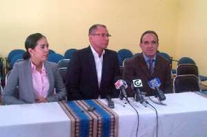 La secretaria de la Gesti&oacute;n Pol&iacute;tica, Viviana Bonilla y el vicepresidente Jorge Glas participaron en el taller de autoridades seccionales de partido Avanza.  Foto: @anniecanizares