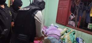El operativo se realiz&oacute; con el allanamiento de 10 domicilios.