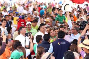 El vicepresidente de la Rep&uacute;blica, Jorge Glas, hizo su rendici&oacute;n de cuentas desde San Vicente, en Manab&iacute;. Este fue el enlace ciudadano 348. Foto: Cortes&iacute;a Vicepresidencia